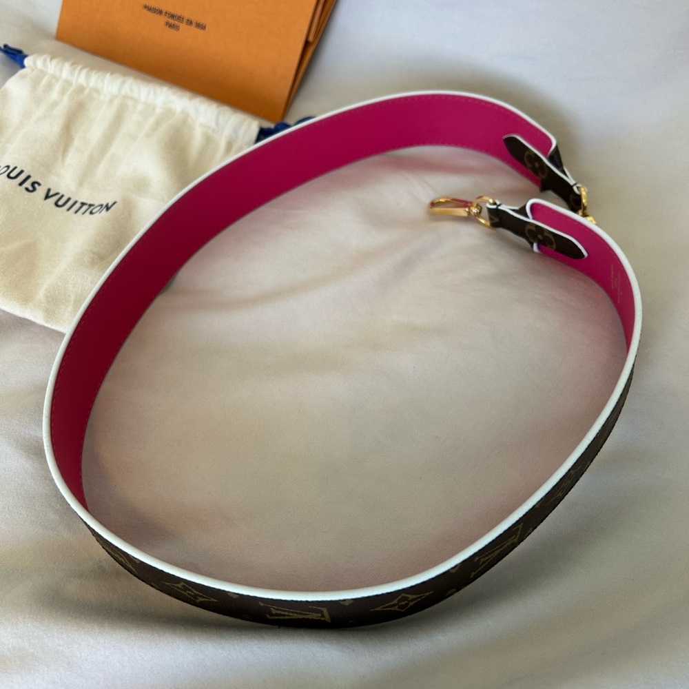 Louis Vuitton should bag strap. Brand new.
